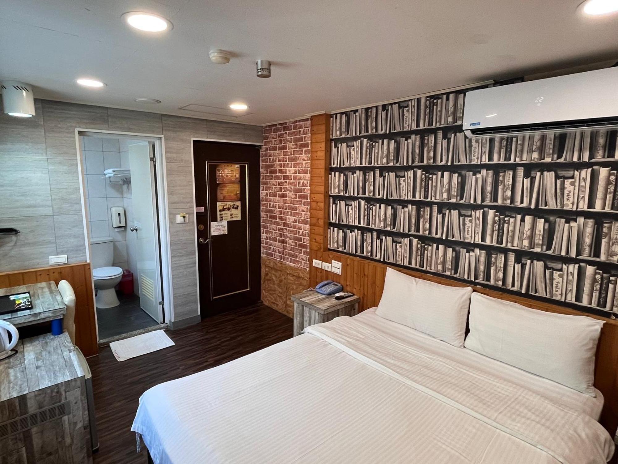 Bin Chen Business Hotel Cidade de Hsinchu Exterior foto