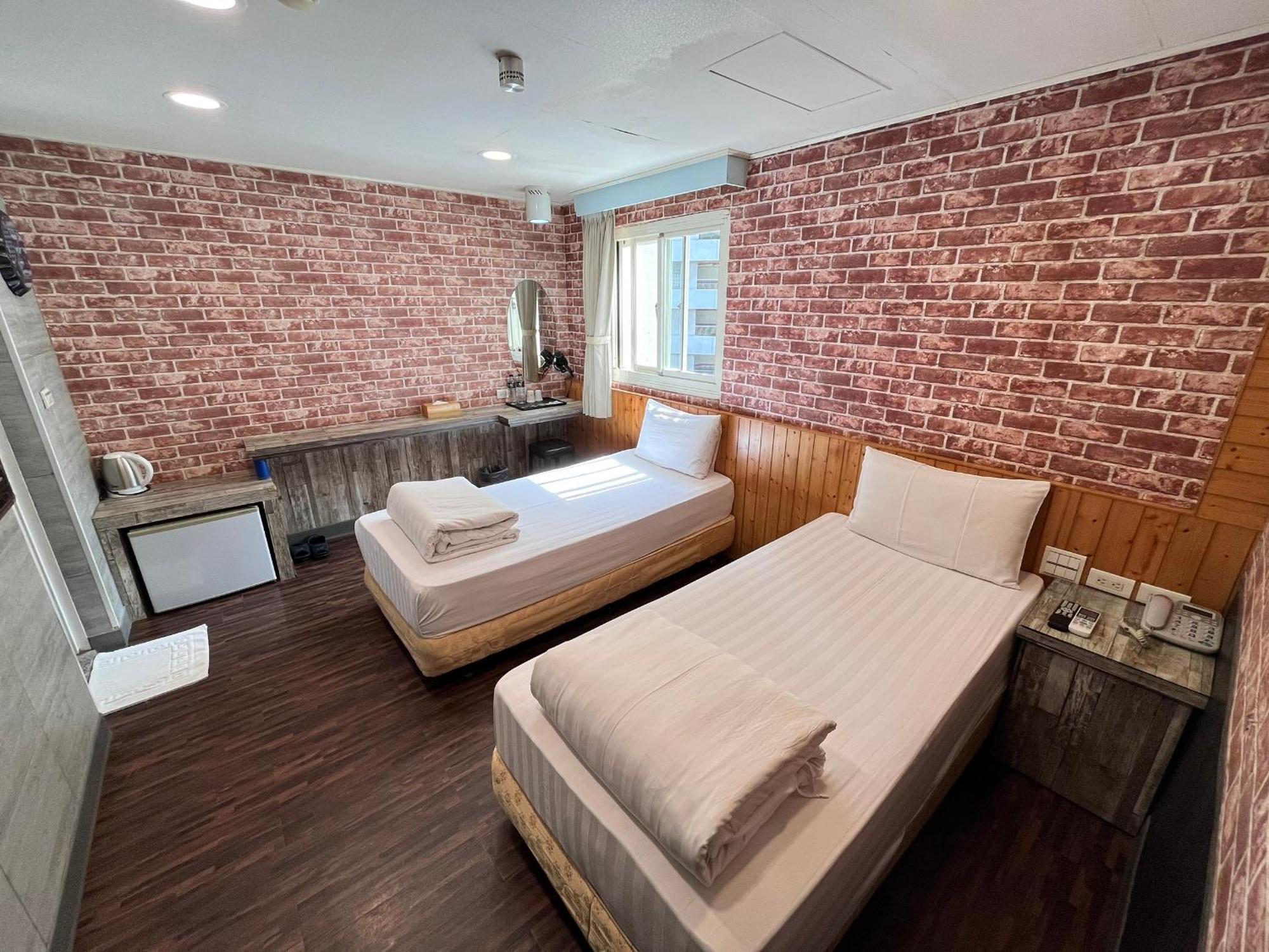 Bin Chen Business Hotel Cidade de Hsinchu Exterior foto
